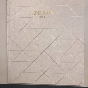 107 PAGE PRADA BOOK